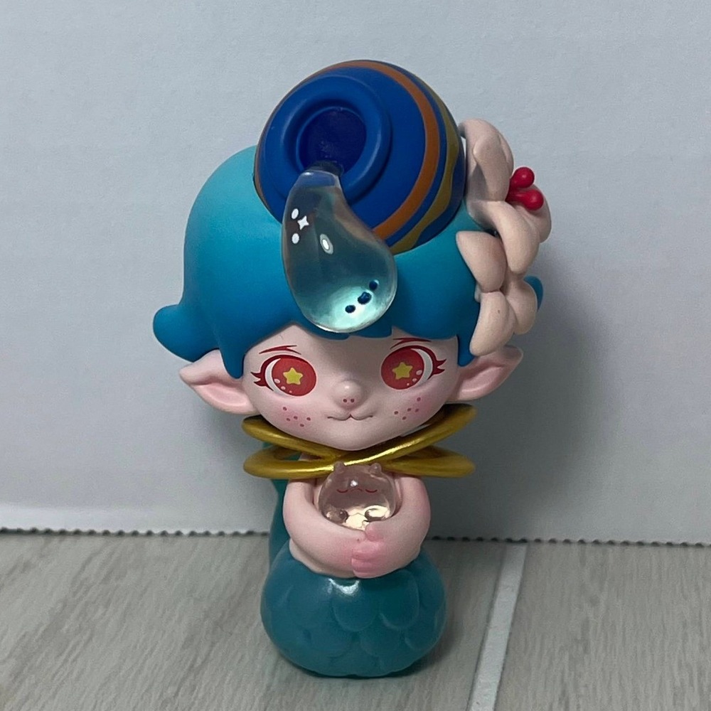 Pop Mart Whispering Zodiac Series Fairy Zoe Flower Figure Mermaid Blue Aquarius